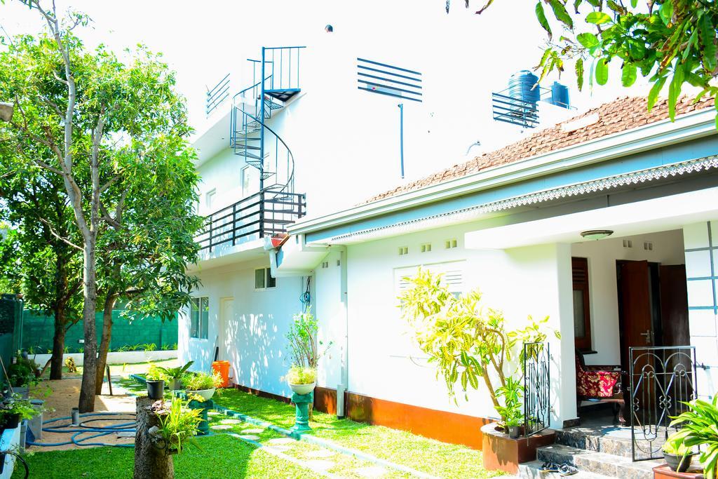 Mama Beach Villa Negombo Luaran gambar