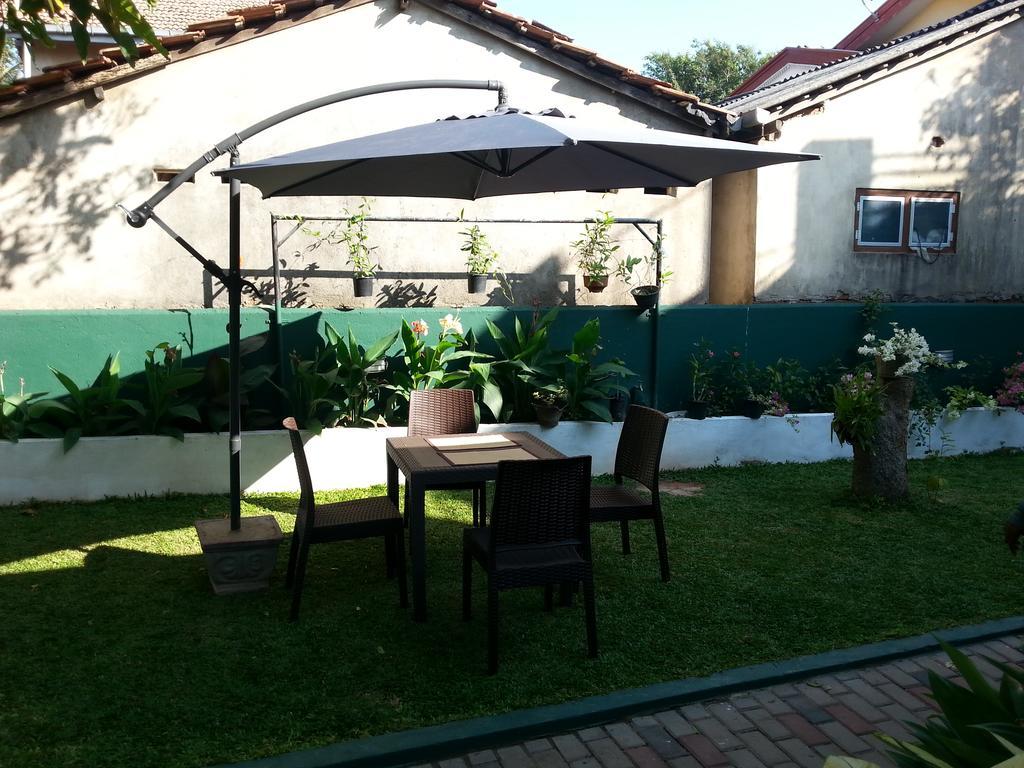 Mama Beach Villa Negombo Luaran gambar