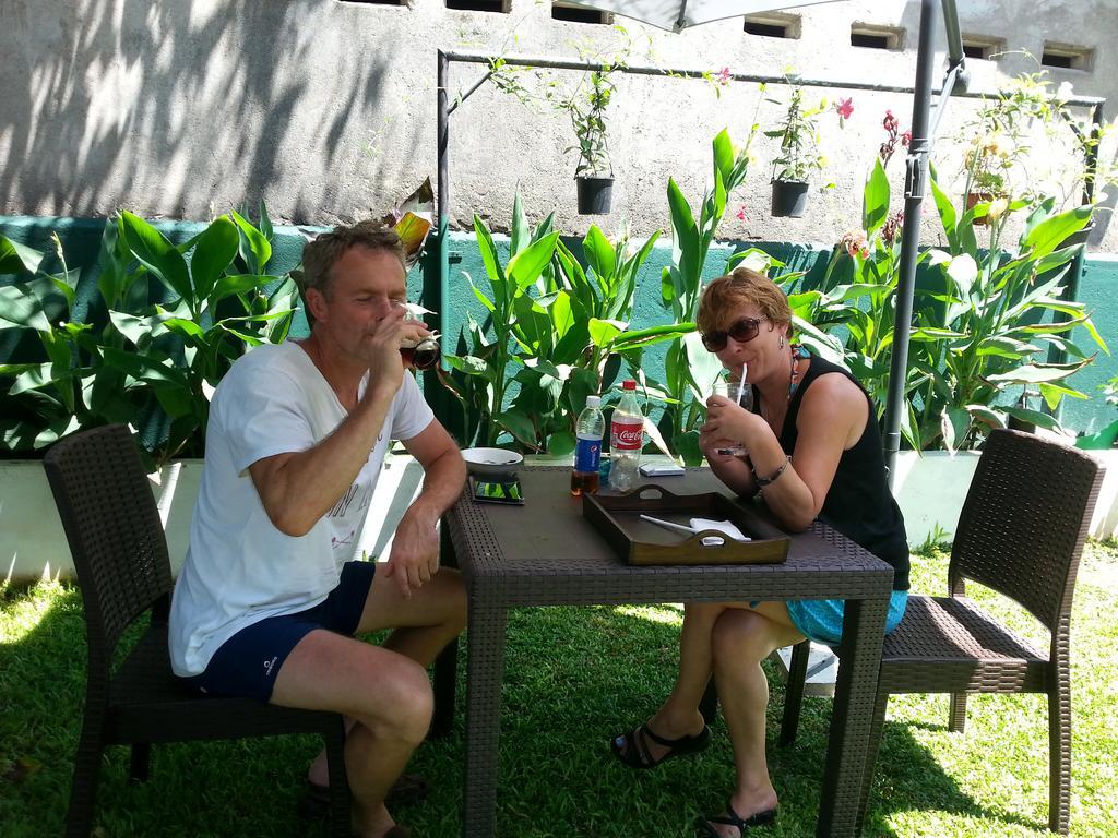 Mama Beach Villa Negombo Luaran gambar