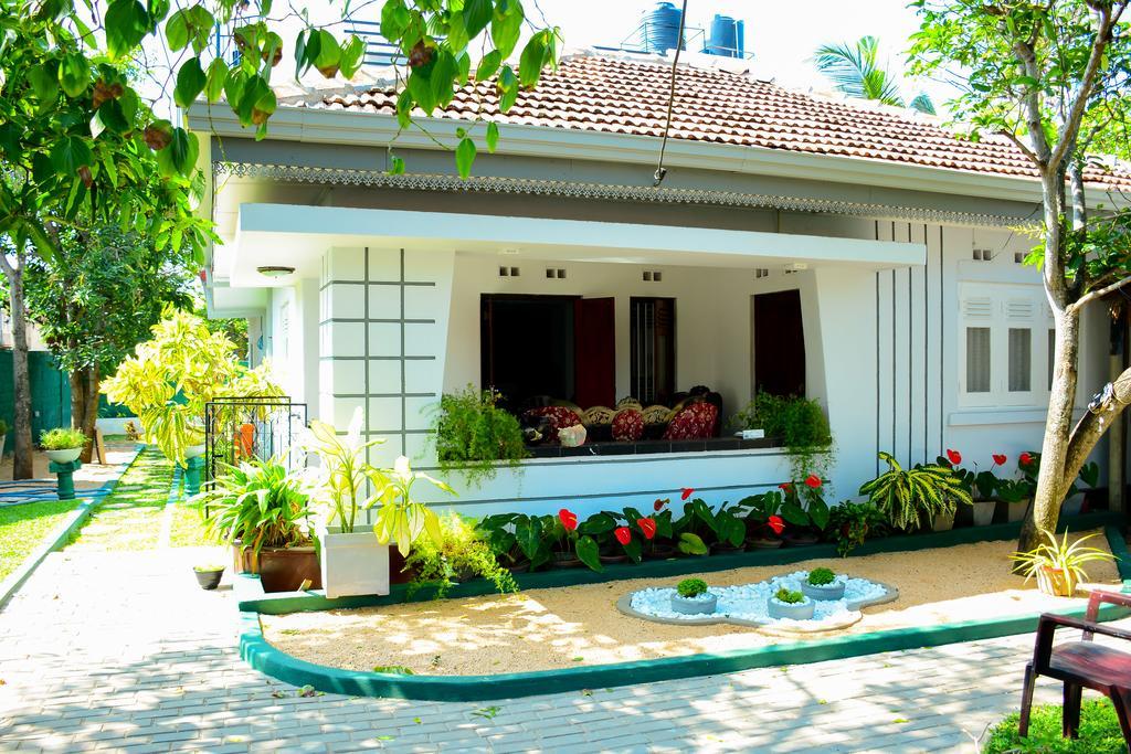 Mama Beach Villa Negombo Luaran gambar